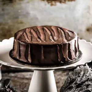 Rich Chocolate Cake 2Lb - Hobnob